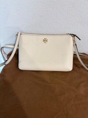 Tory Burch Mercer Pebbled Zip Crossbody